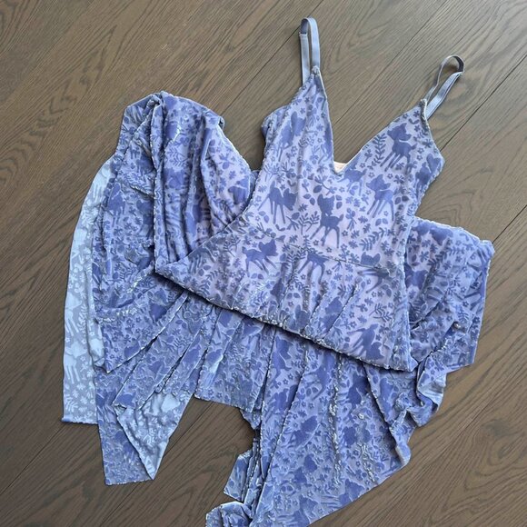 Blackmilk Velvet Bambi Dress - Picture 2 of 3